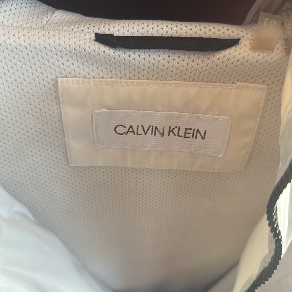 Calvin Klein Black and White Windbreaker with Sporty Stripes - Picture 6 of 9